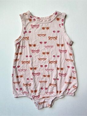 Baby sprouts Sunglasses Patterned bubble romper